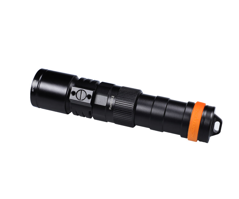OrcaTorch NEW DC710 Direct Charge Scuba Dive Light Max 3,000 Lumens