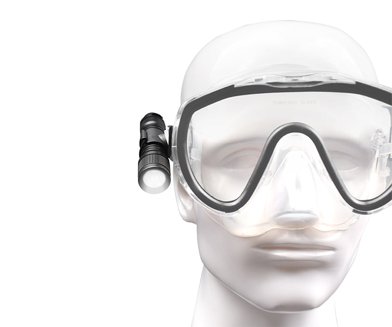 ORCATORCH D560 Mini Scuba Dive Light Max 630lumen Mounted on Mask Mount